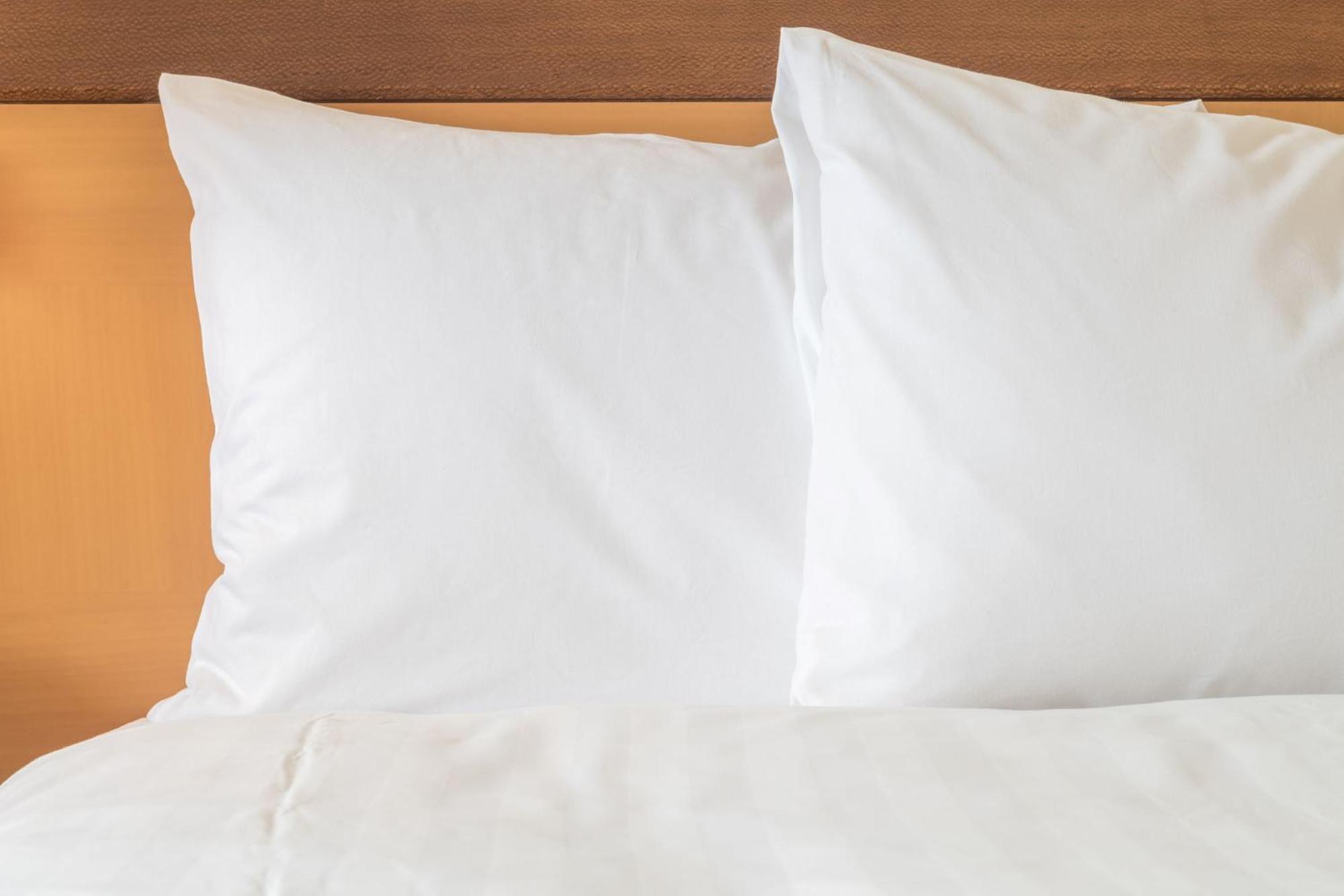 Holiday Inn Express Swansea East By Ihg Bagian luar foto